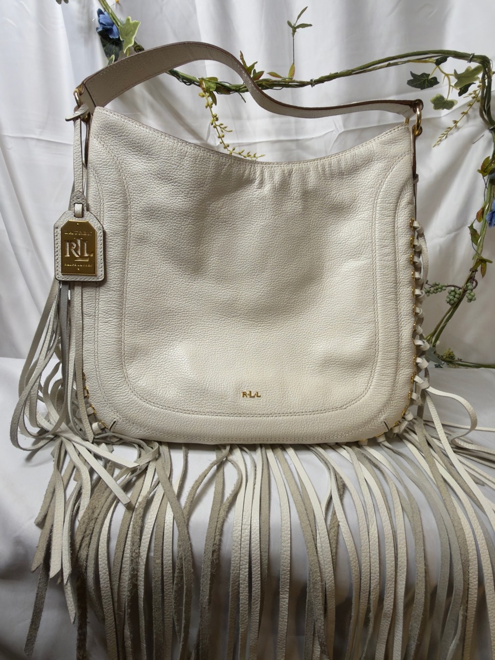 Ralph Lauren Cream Leather Fringe Shoulder Bag with Gold RL Tag